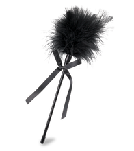 Load image into Gallery viewer, Feather duster 11.50 inches