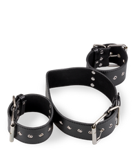 Load image into Gallery viewer, Neck and wrist BDSM restraints