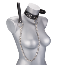 Load image into Gallery viewer, Riveted leather collar with chain lead