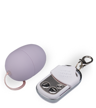 Load image into Gallery viewer, Small remote control vibrating love egg