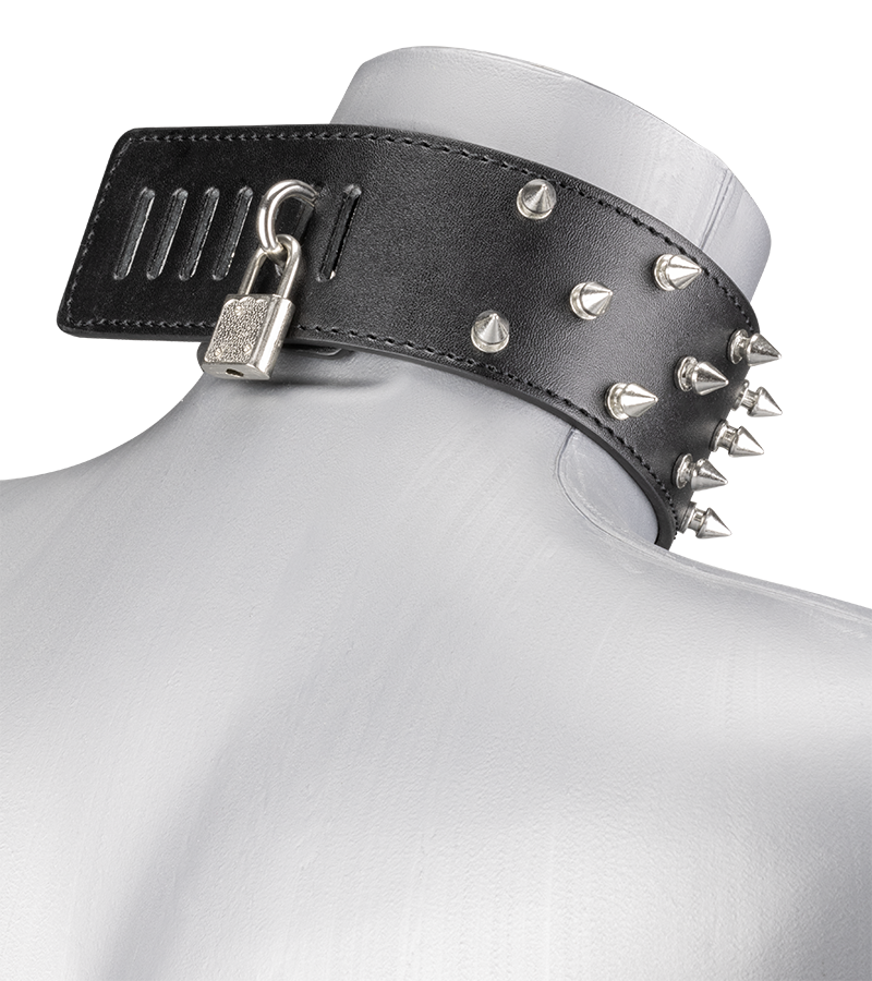 Spiked bondage collar with chain lead