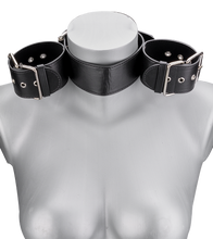 Load image into Gallery viewer, Faux leather collar with handcuffs